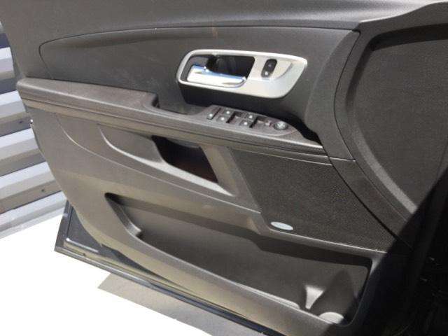 2017 Chevrolet Equinox FWD 4dr LT W/1lt